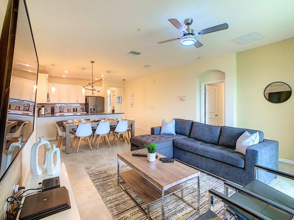 Unique 3BR condo with Waterpark